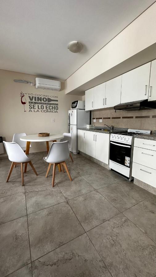 Apartments Biritos Mendoza Godoy Cruz Exterior photo